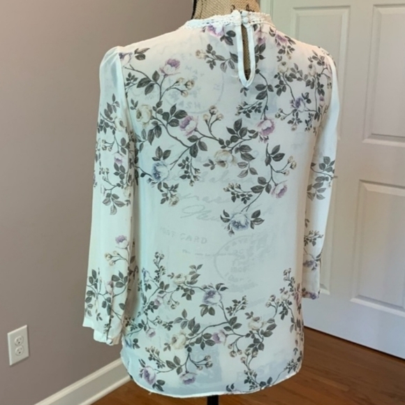 Lauren Conrad Runway Cream Floral Blouse Top Woman's Small S High Neck Feminine - Picture 3 of 13
